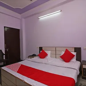 Oyo Ekta Residency India