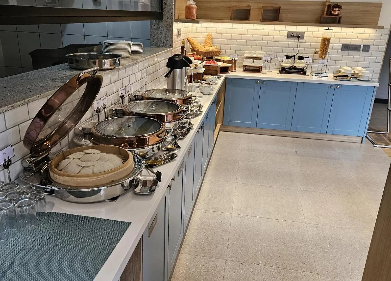 Park Inn & Suites By Radisson Thrissur East Fort Hotel