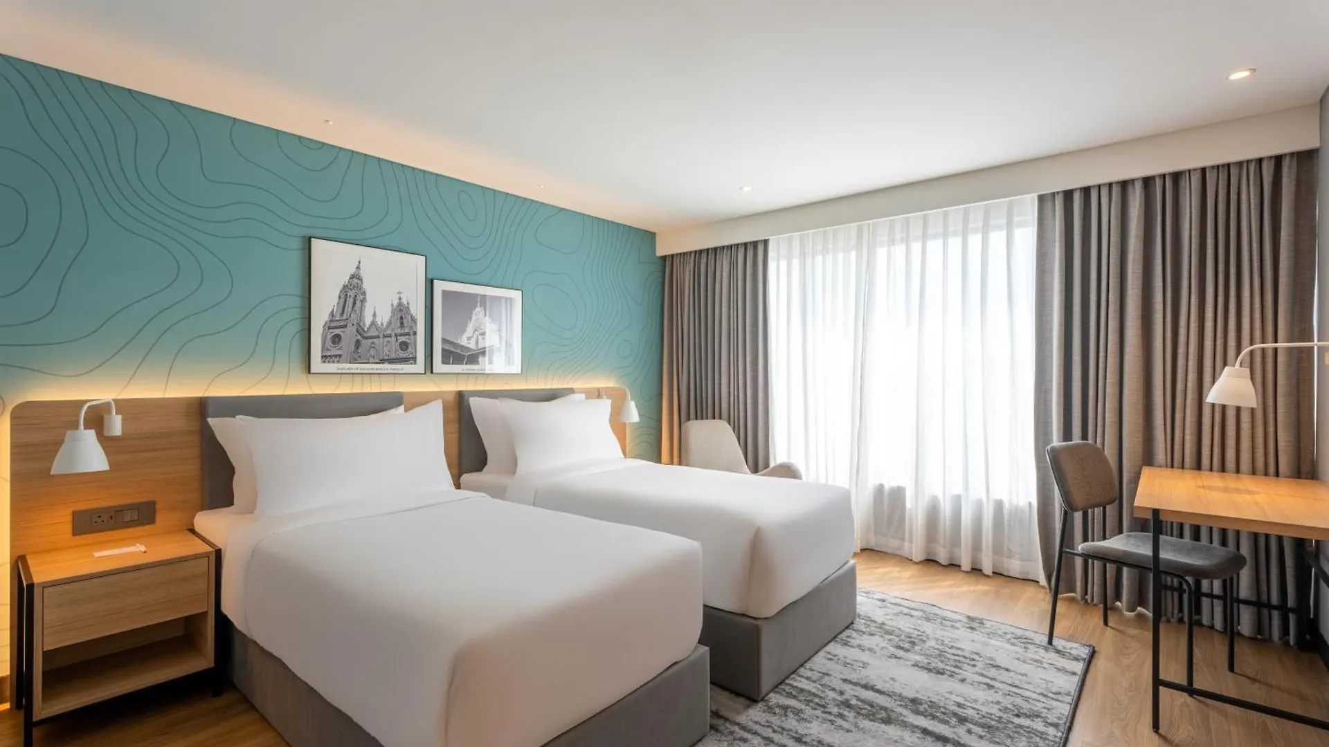 Park Inn & Suites By Radisson Thrissur East Fort 4*,  Indien