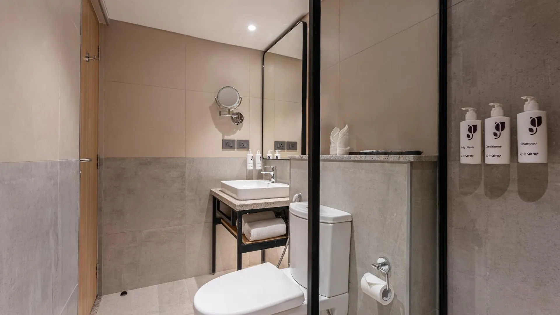 **** Hotel Park Inn & Suites By Radisson Thrissur East Fort Indien