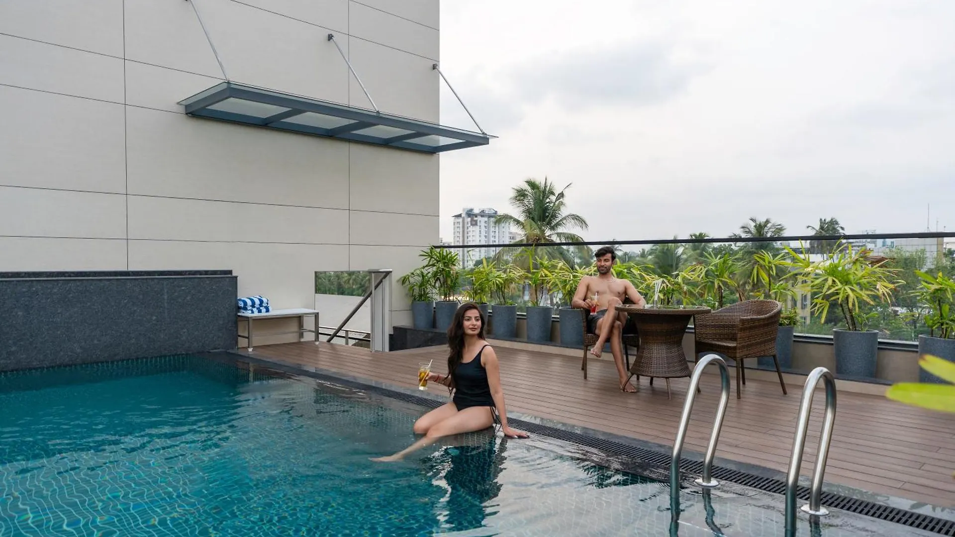 Park Inn & Suites By Radisson Thrissur East Fort