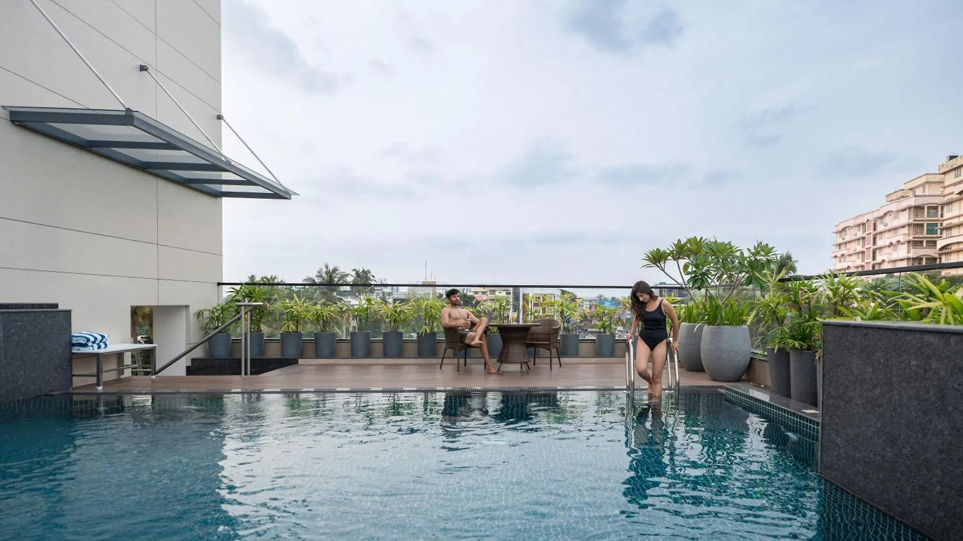 Park Inn & Suites By Radisson Thrissur East Fort 4*,  Indien